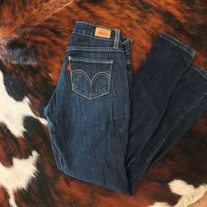 524 Levi’s SUPERLOW SKINNY JEANS